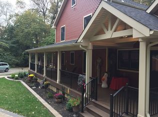 872A Holmdel Rd, Holmdel, NJ 07733