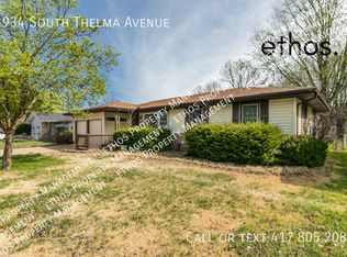 1934 S Thelma Ave, Springfield, MO 65807