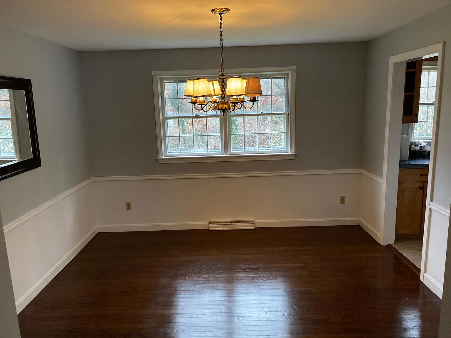 3 bed, 1.5 bath, 1396 sqft, $3,600 — Photo 4