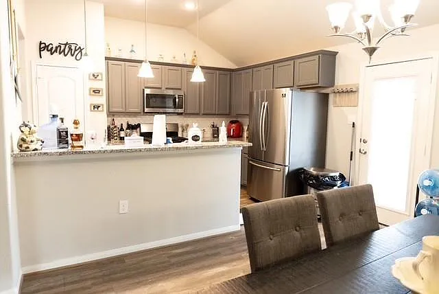 249 Crestview Dr — Photo 9