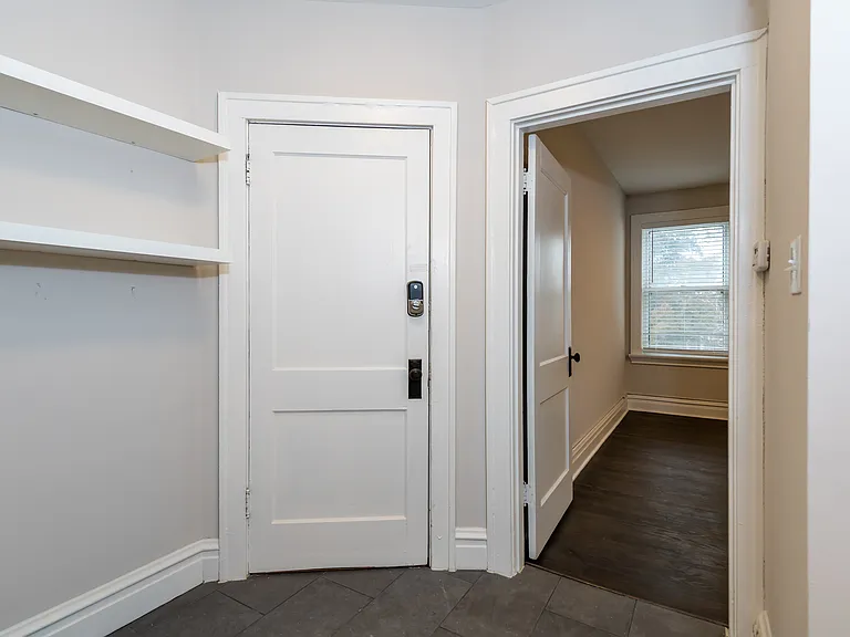 1019 Art Hill Pl #1AB — Photo 4