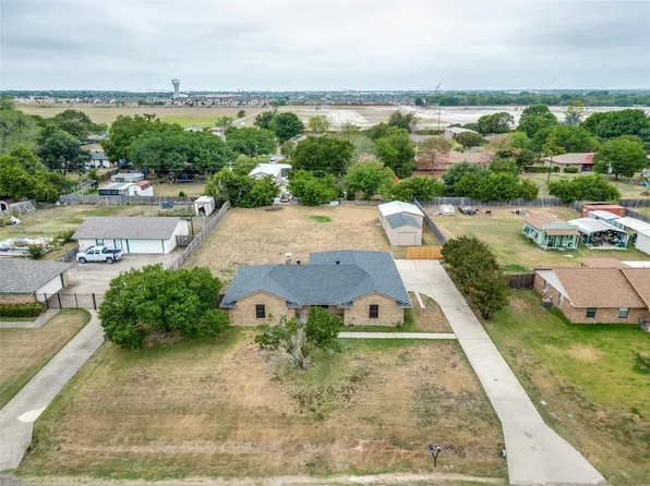 123 Prairie Creek Rd, Red Oak, TX 75154