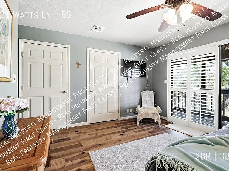 421 Watts Ln #B5 — Photo 17