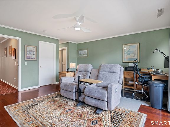 5th image of 51 Harbour Close #51