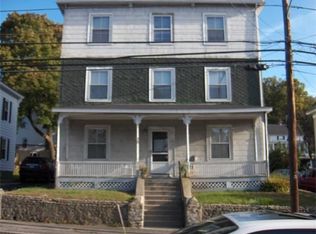 169-171 Oak St, Clinton, MA 01510
