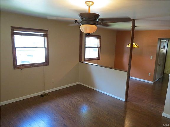 2nd image of 29 Weidner Ln
