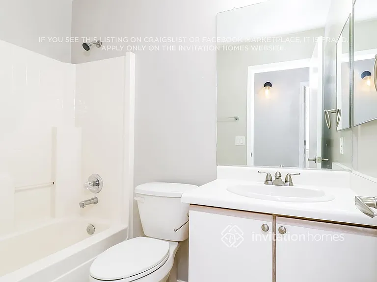 15901 W Elm St — Photo 13