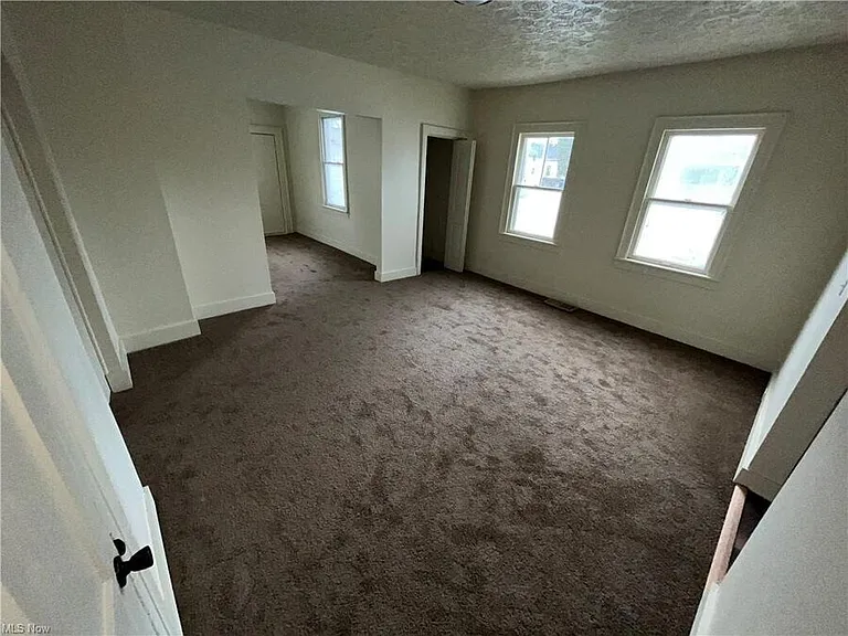 3460 Erin Ave — Photo 7