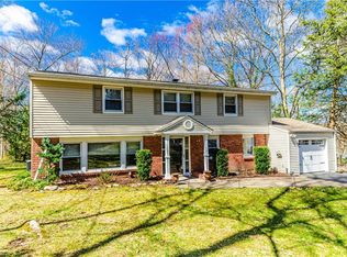 2829 Avis Ct, Yorktown Heights, NY 10598