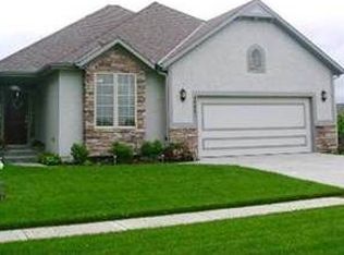 23921 W 293rd St, Paola, KS 66071
