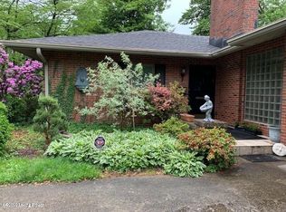 7107 Greenlawn Rd, Louisville, KY 40222