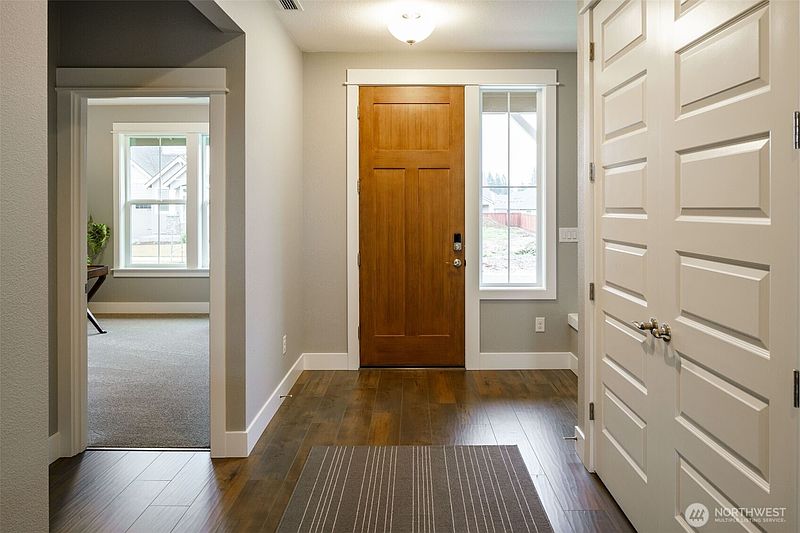 2nd image of 5794 Trace Drive SW