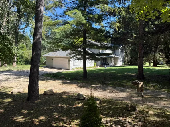 4700 Napier Rd, Canton, MI 48187
