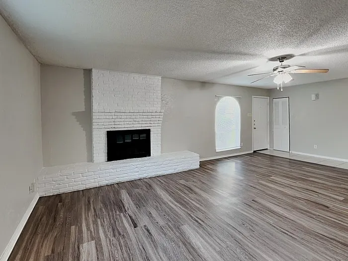 117 Cooper St — Photo 6