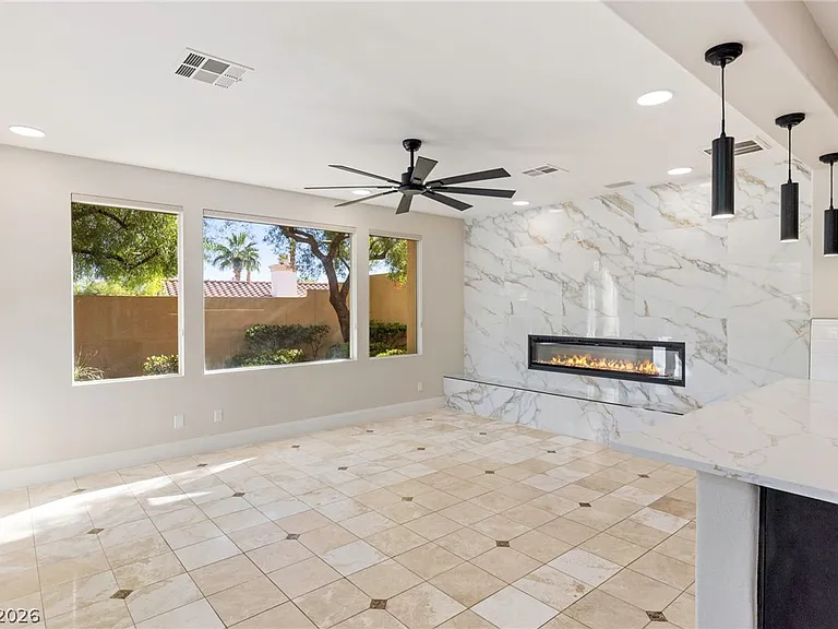 2462 Hollow Rock Ct — Photo 26