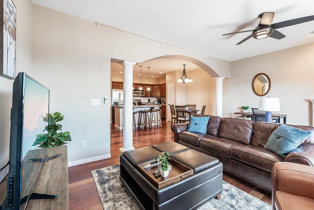 S G Townhouse — Photo 4