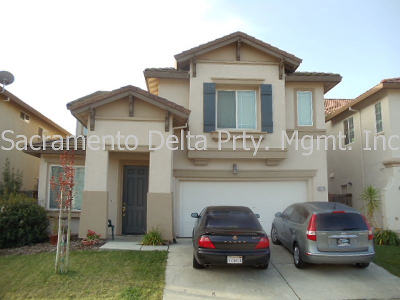 1st image of 3502 Beretania Way