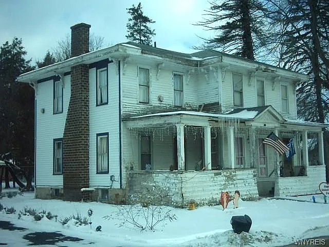 27 Spring St photo 1