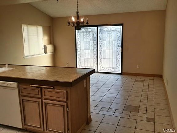 4th image of 25917 Annette Ave