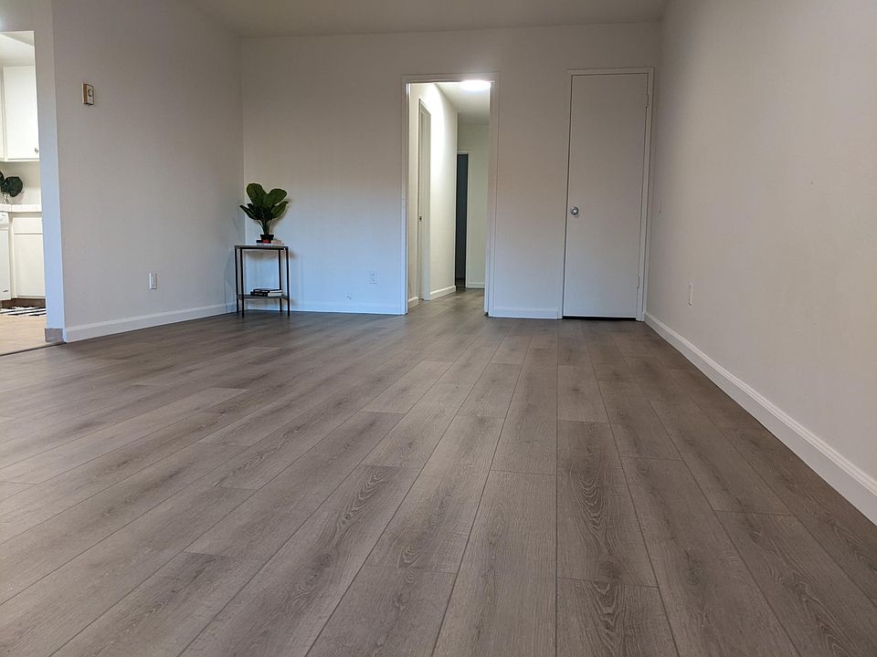 1st image of 2870 W 235th St #1