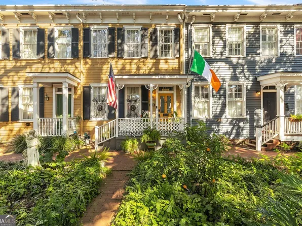 528 E Jones St, Savannah, GA 31401