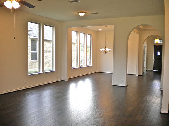 2nd image of 30827 Schlather Ln