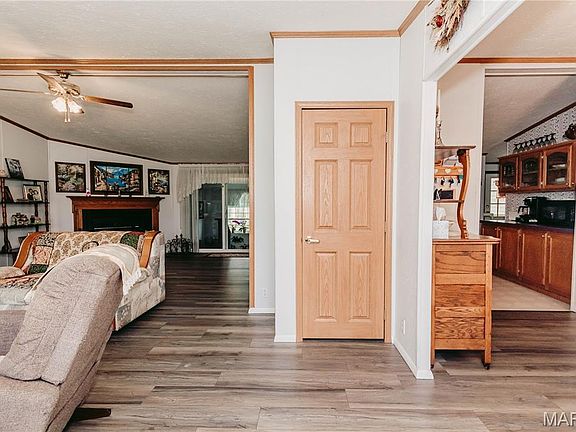4th image of 13908 Maries Rd #616