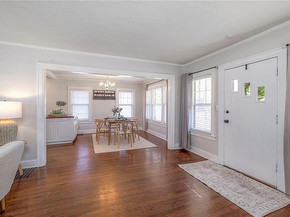 3rd image of 5714 Charlotte St