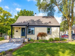 11361 Arcola St, Livonia, MI