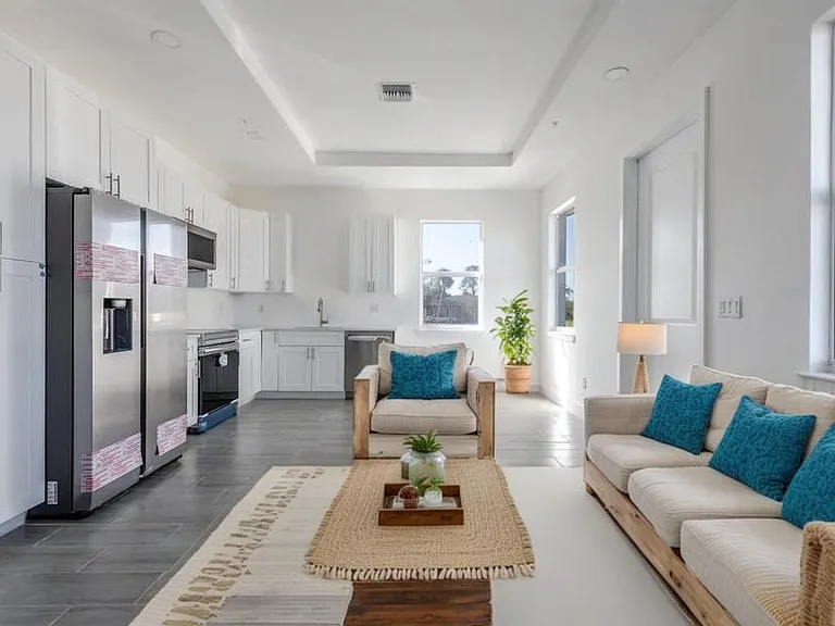 246 Rotonda Blvd W #3 — Photo 3