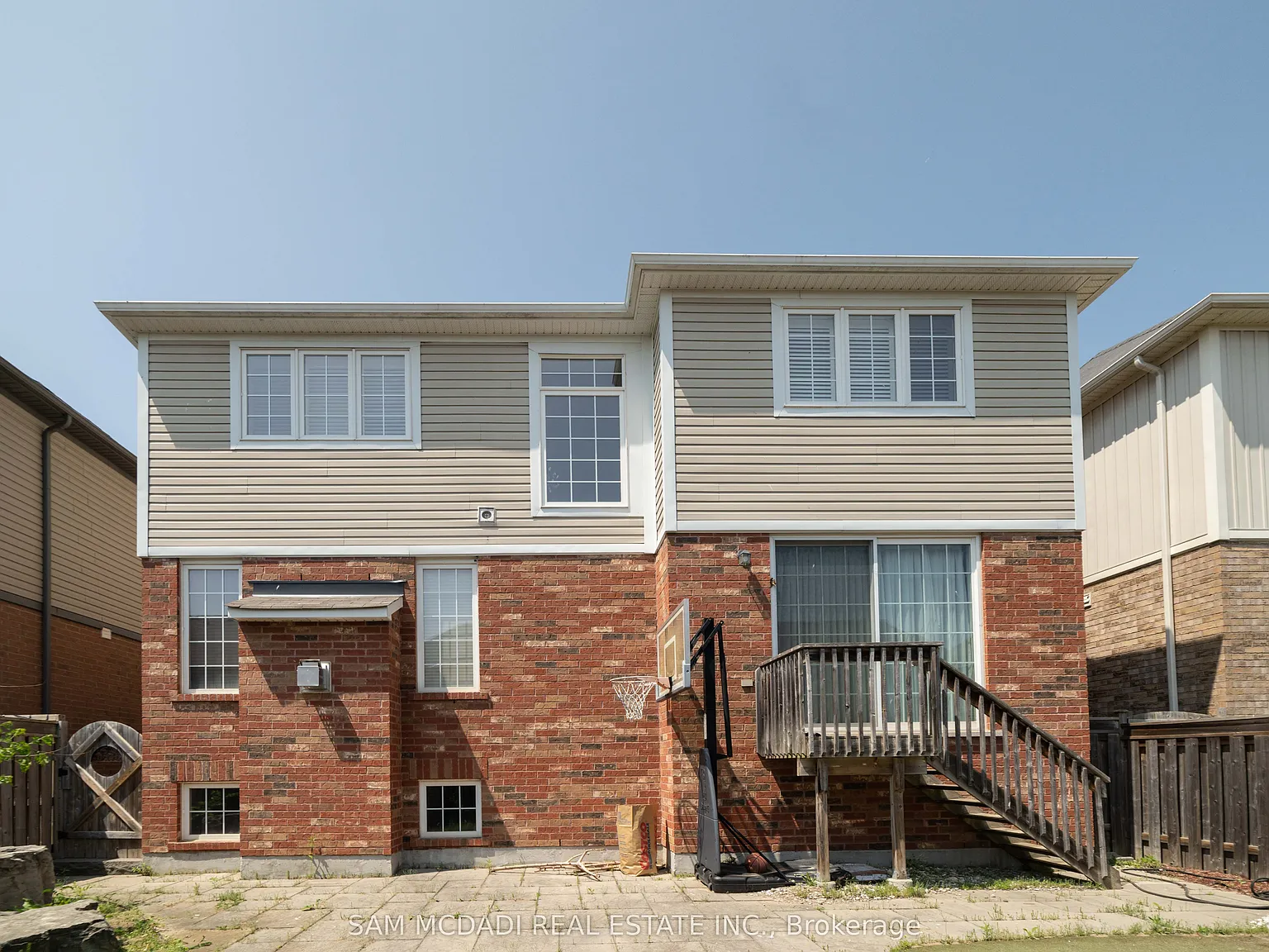 4 bed, $3,050 — Photo 4