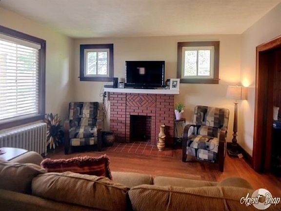 Family room open to entry way and formal dining room