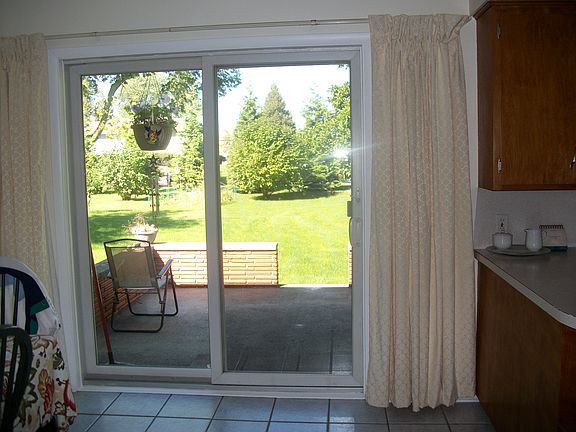3rd image of 5096 Clara Dr