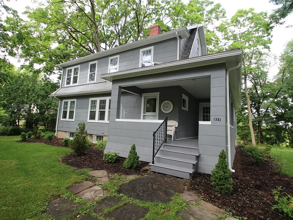 337 Mendon Rd