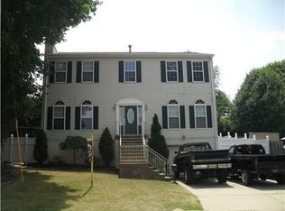 95 Deerfield Rd, Sayreville, NJ 08872