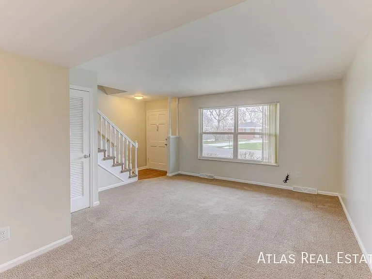 2565 Iris St — Photo 21