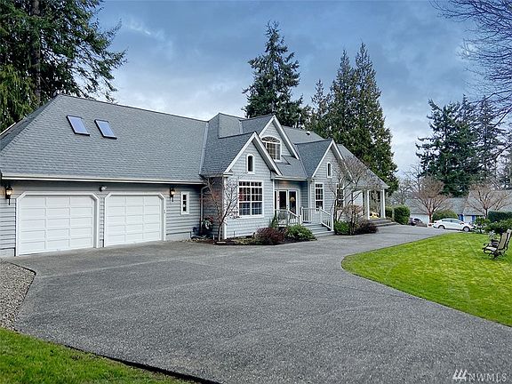 3rd image of 6068 White Deer Ln