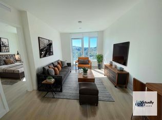 318 Alderson Ave #1008, Coquitlam, BC