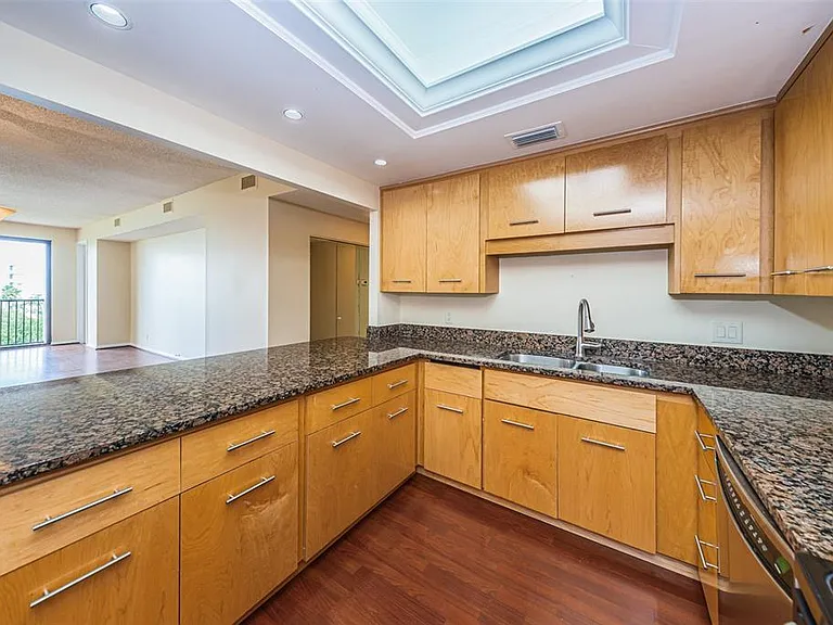 8 Belleview Blvd #601 — Photo 29