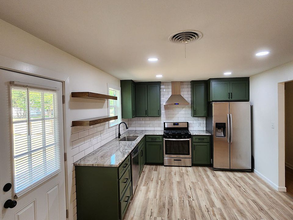 1st image of 1301 N 66th St