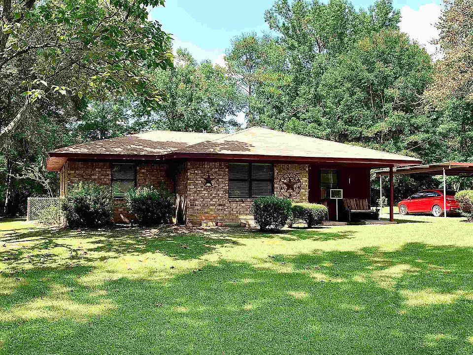 2nd image of 717 Circle Dr