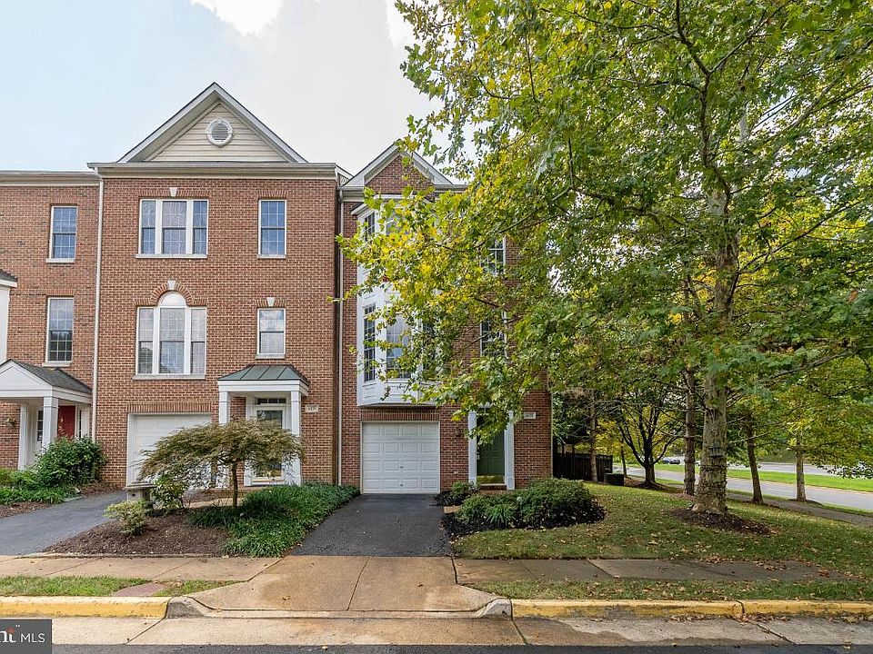 1st image of 4273 Upper Park Dr