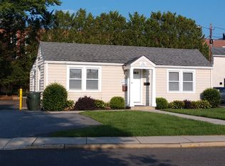 16 Tyre Ave, Newark, DE 19711