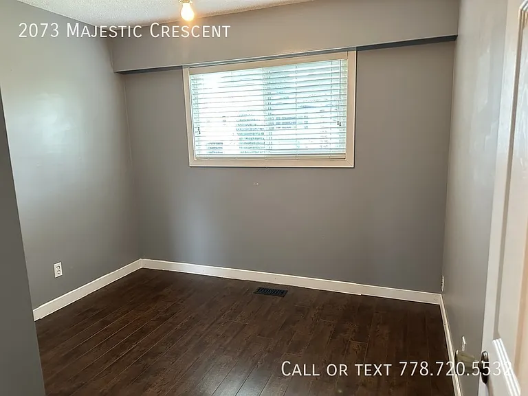 2073 Majestic Cres — Photo 15