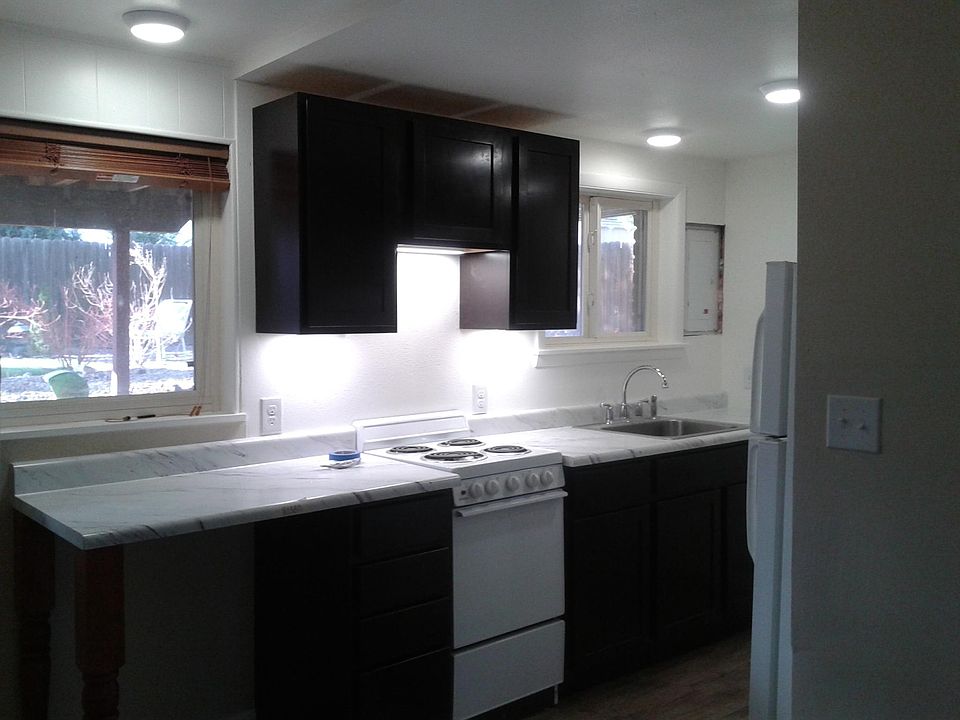 Brand new kitchen!