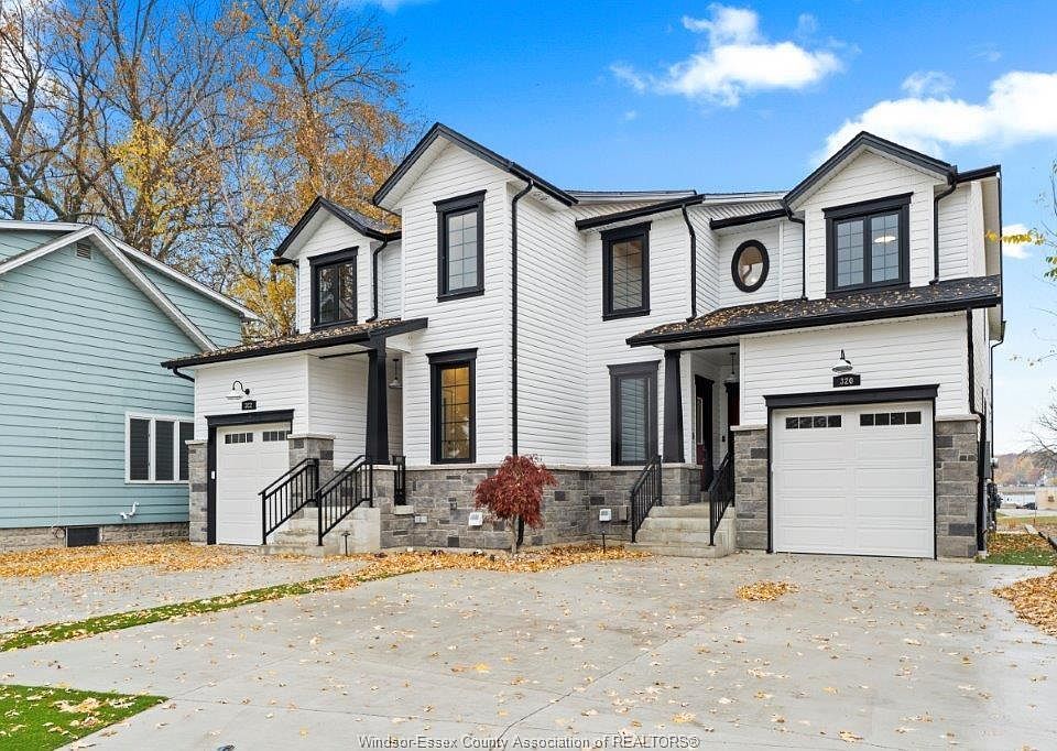 1st image of 322 Ramsay St
