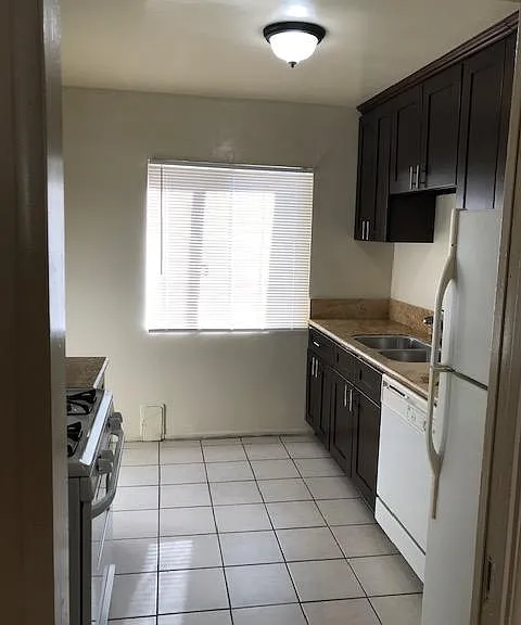 2493 Sawtelle Blvd #104 — Photo 6