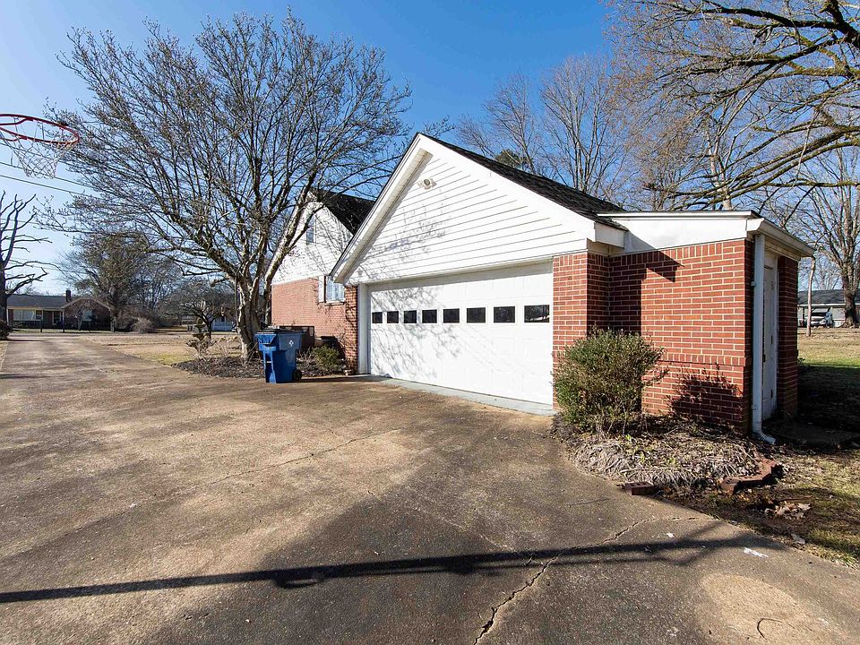 200 W Main St, Savannah, TN 38372 Zillow