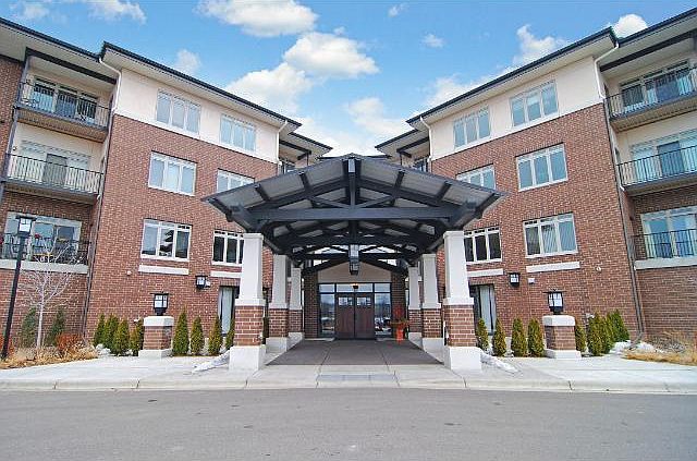 1st image of 3251 Louisiana Ave S APT 322
