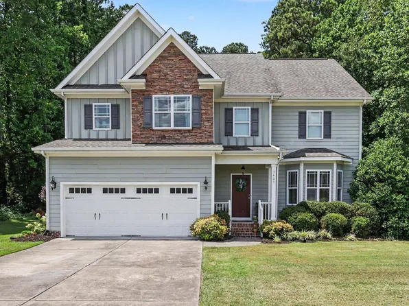 3405 Red Buckeye Ct, Zebulon, NC 27597